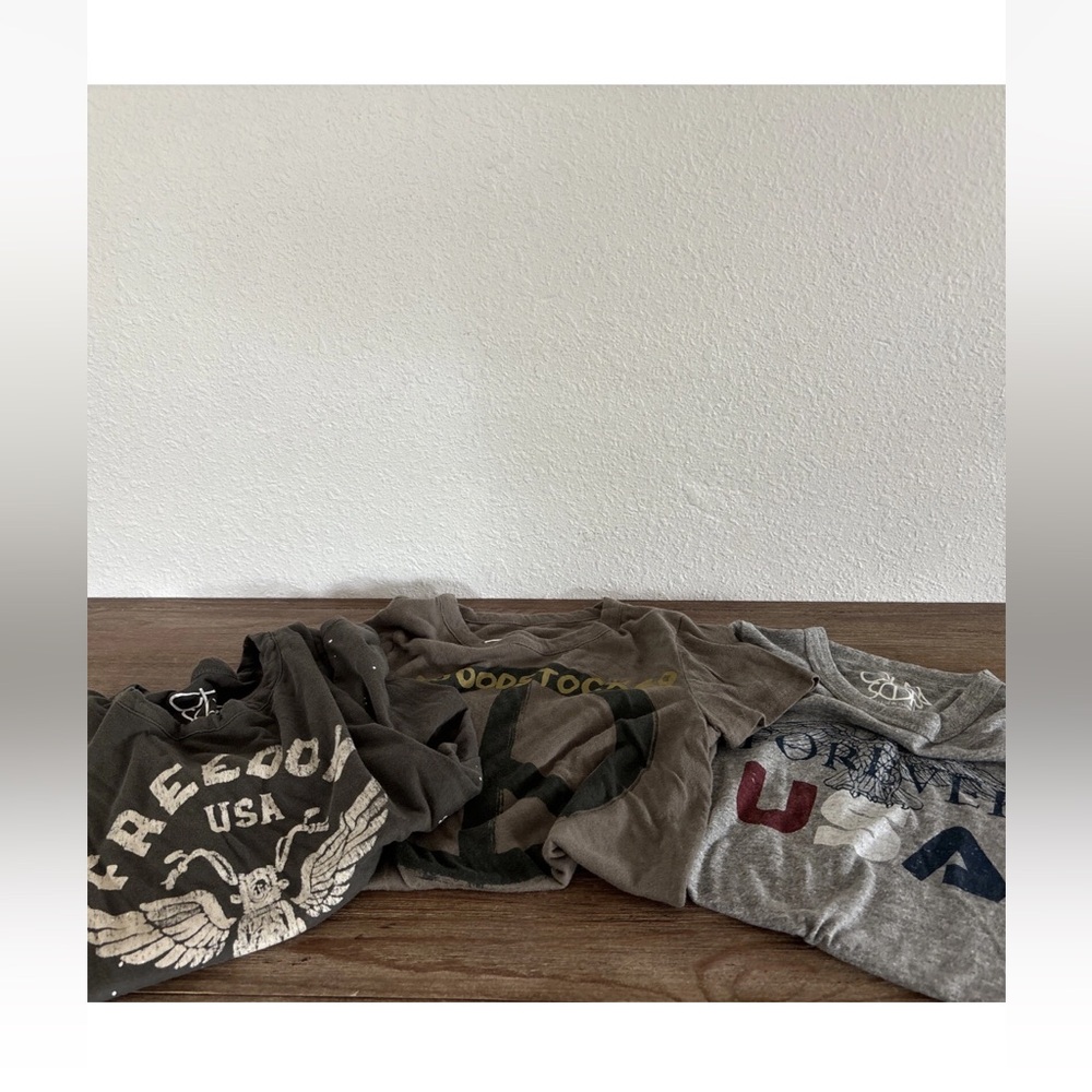 CHASER Graphic Tees LOT OF 3 Size Small American USA FLAG WOODSTOCK